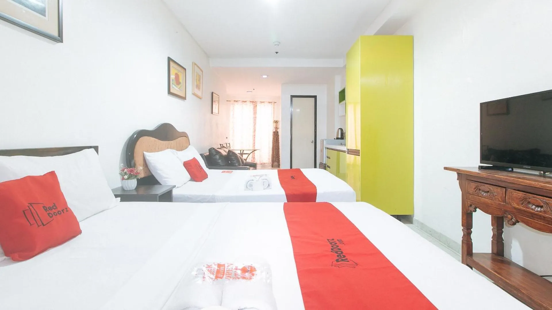 Reddoorz At Tjmg By Bel Air Polaris Makati Hotel Makati City 0*,  Philippines